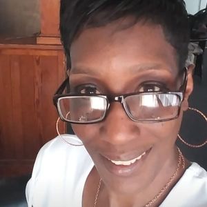 Meet your Posher, Lavellya